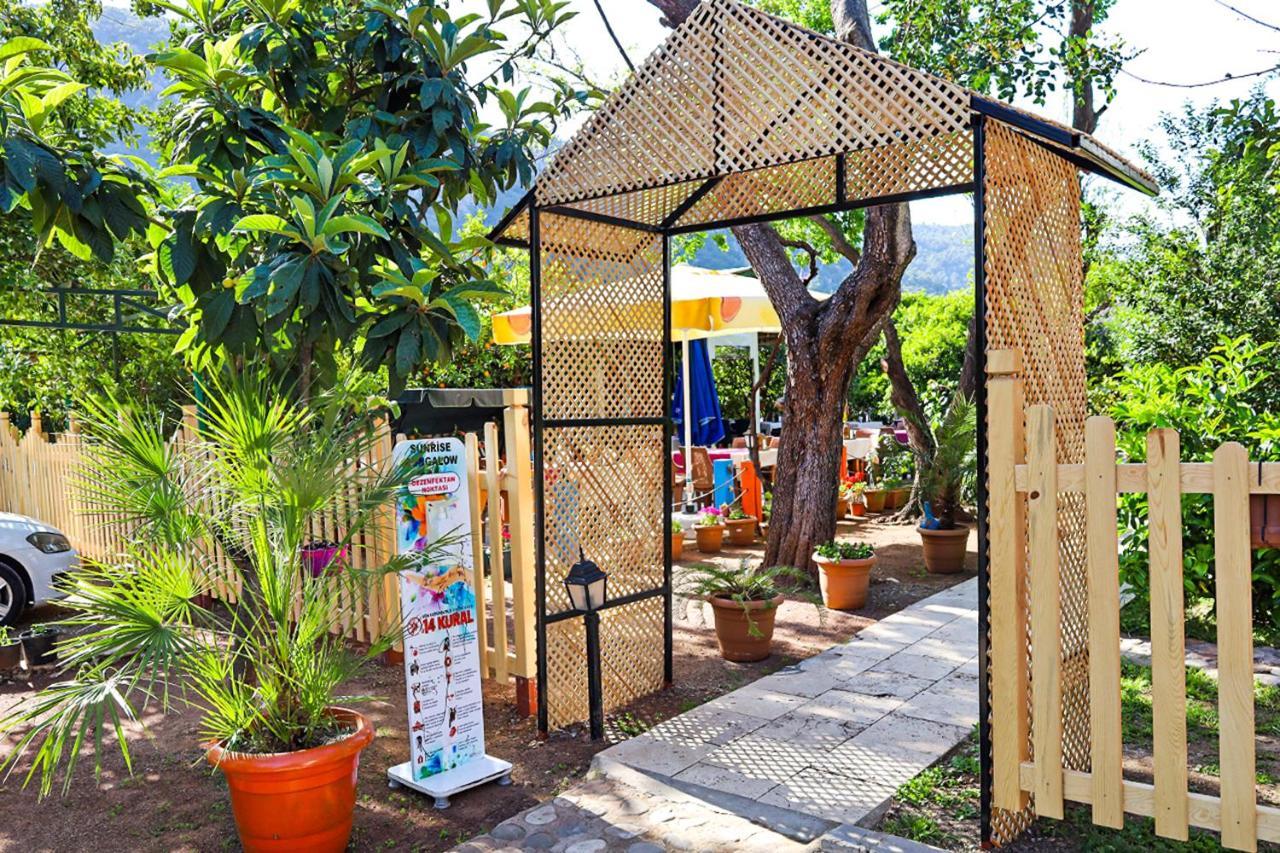 Three Islands Bungalow Çıralı Eksteriør billede