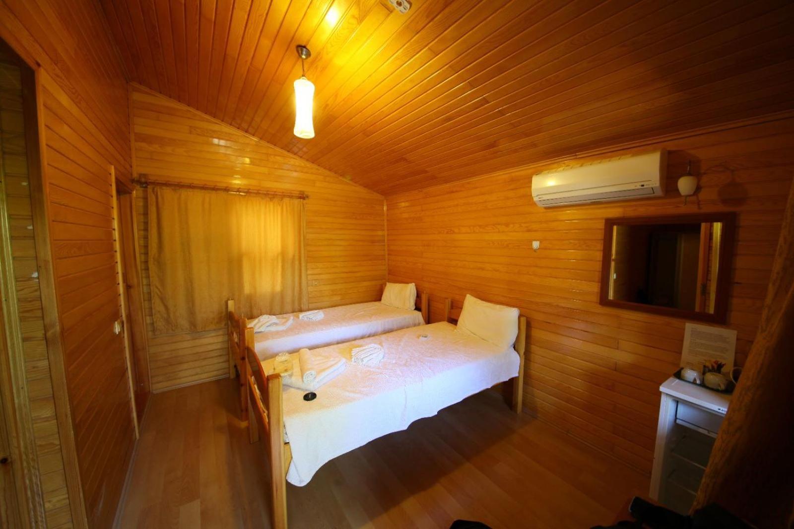 Three Islands Bungalow Çıralı Eksteriør billede